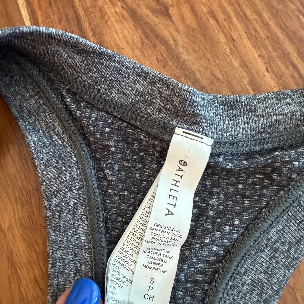 Athleta Momentum Seamless Tank - size S - Picture 3 of 4